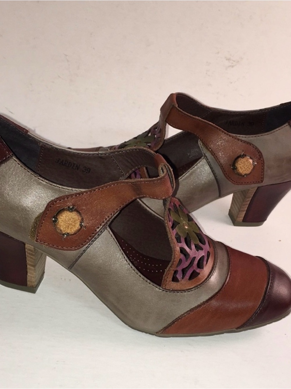 Spring Step L'Artiste Jardin Pumps